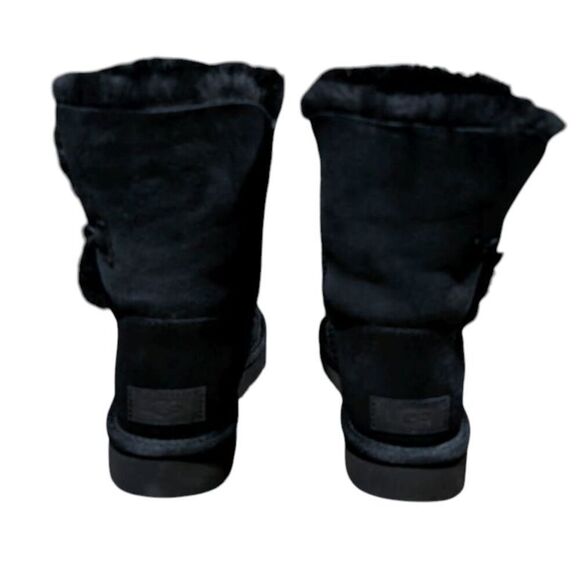 NWOB UGG Bailey Button 'Black' Winter Boot Size 5 - Picture 5 of 7